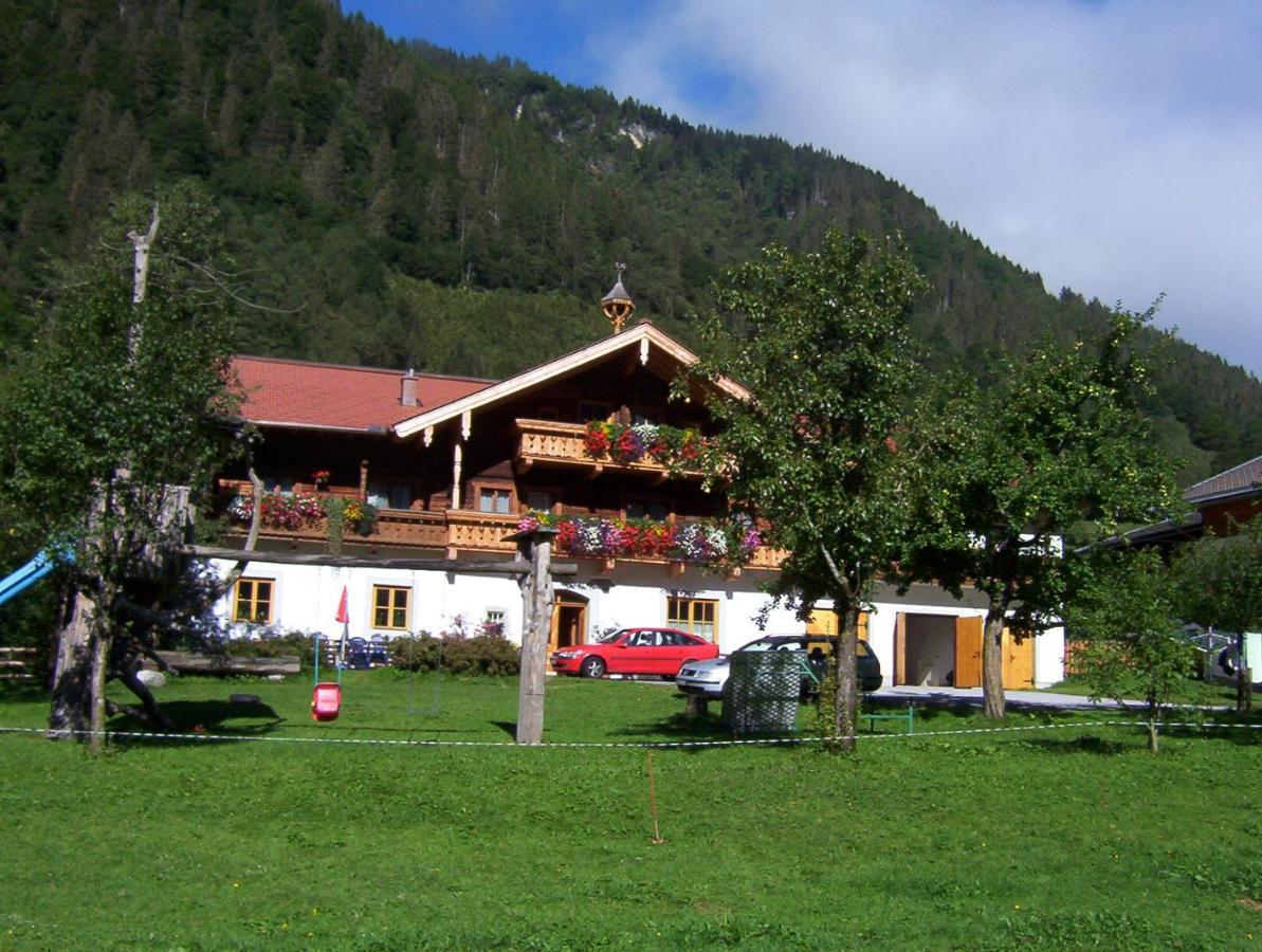 Pension Schosser Fusch an der Grossglocknerstrasse Exterior photo